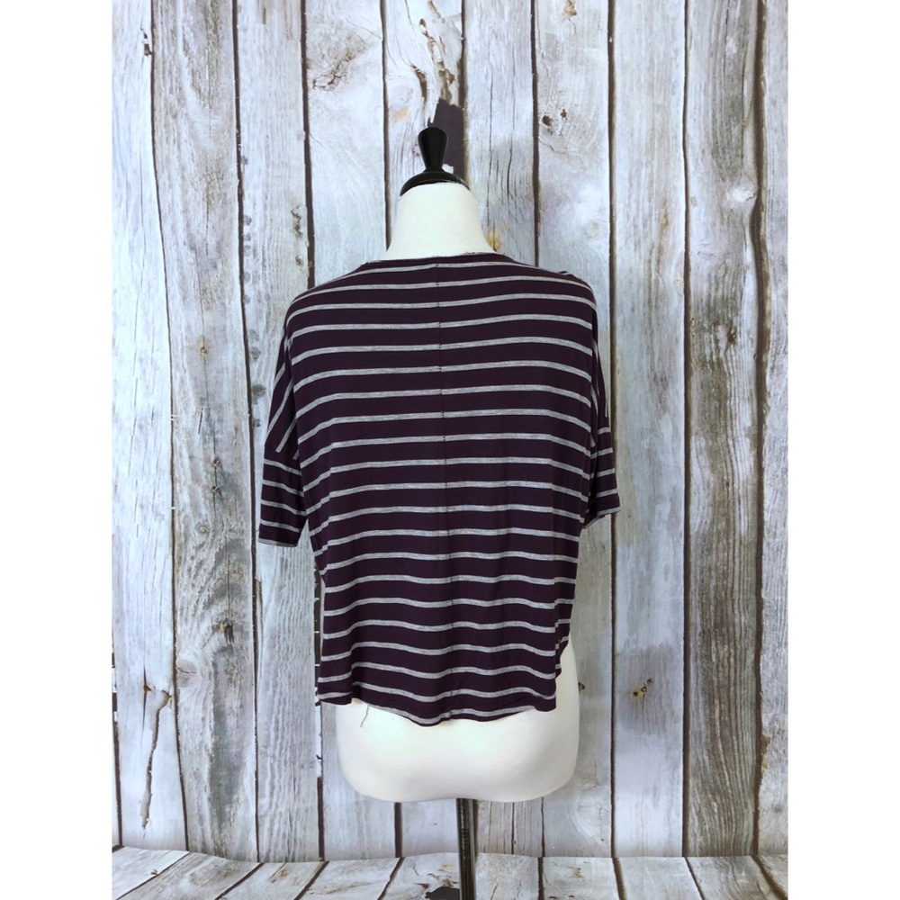 Wilfred Aritzia Oversized Purple Stripe Crop Tee - Picture 2 of 4